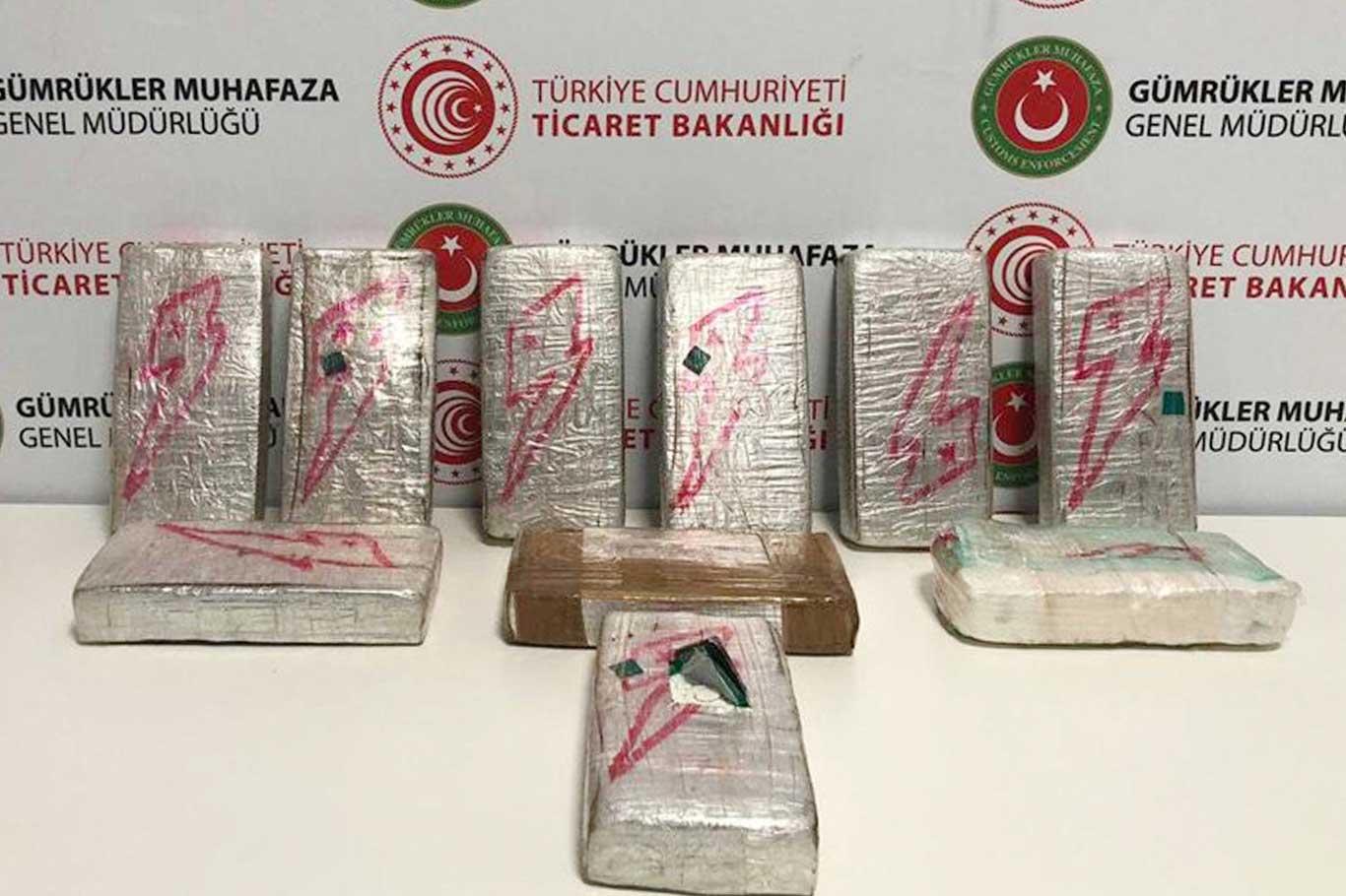  İstanbul Havalimanı'nda yüklü miktarda uyuşturucu ele geçirildi